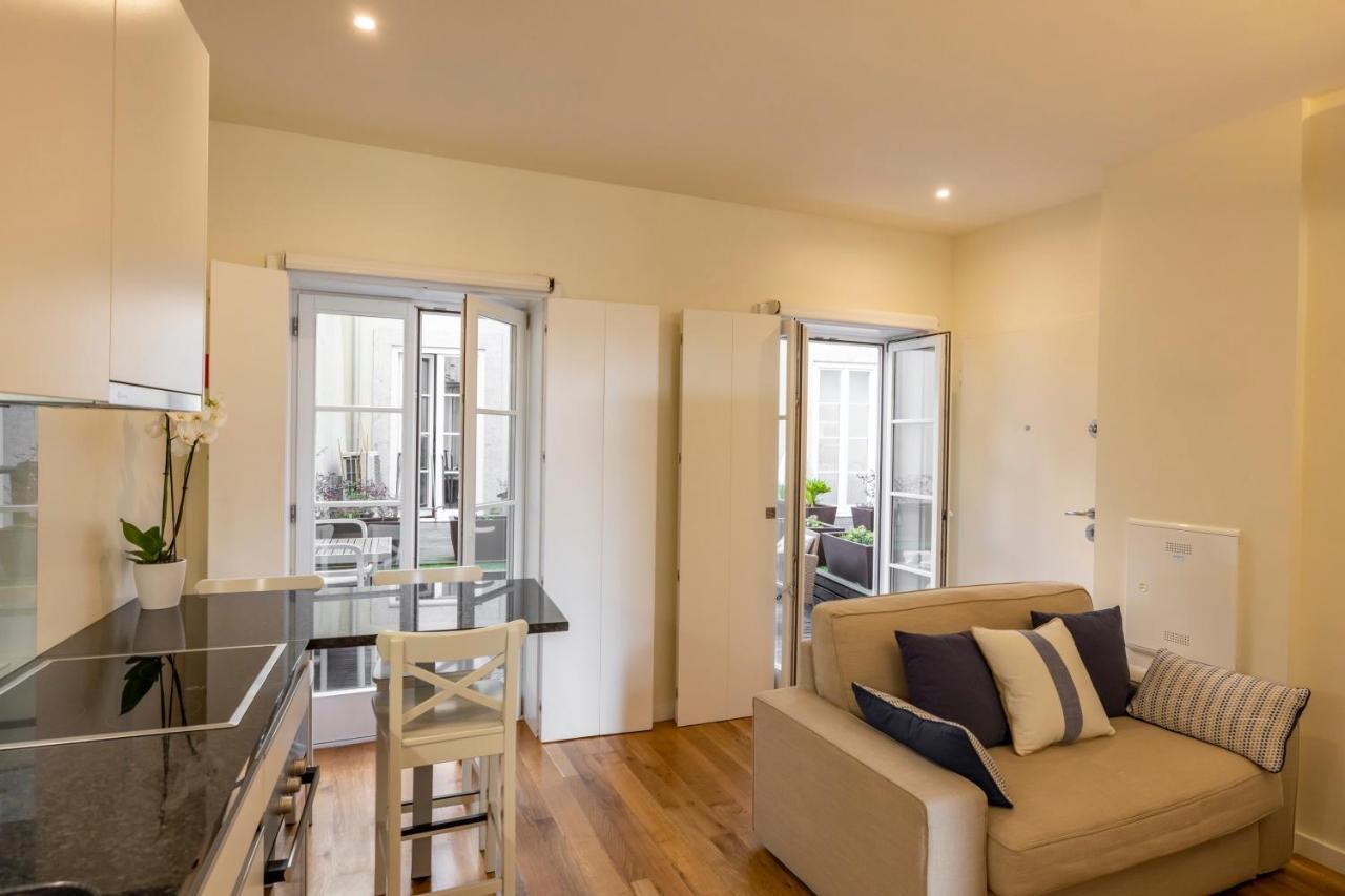 Bright Studio With Terrace OOporto Esterno foto