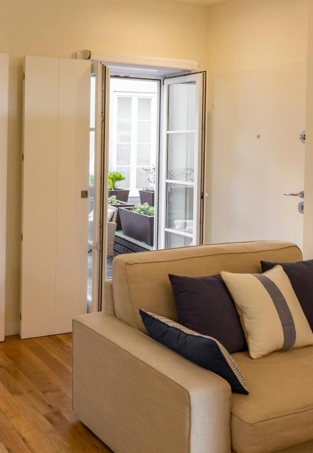 Bright Studio With Terrace OOporto Esterno foto