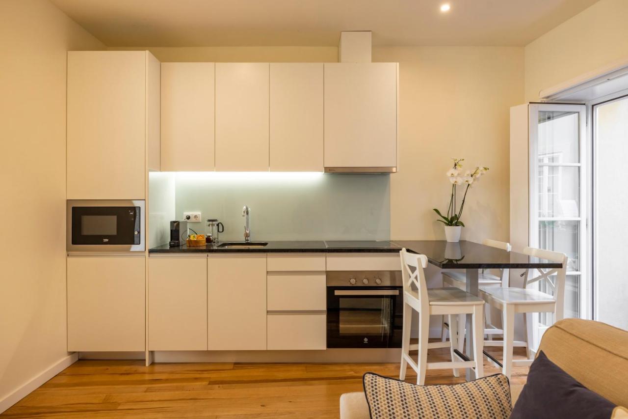 Bright Studio With Terrace OOporto Esterno foto