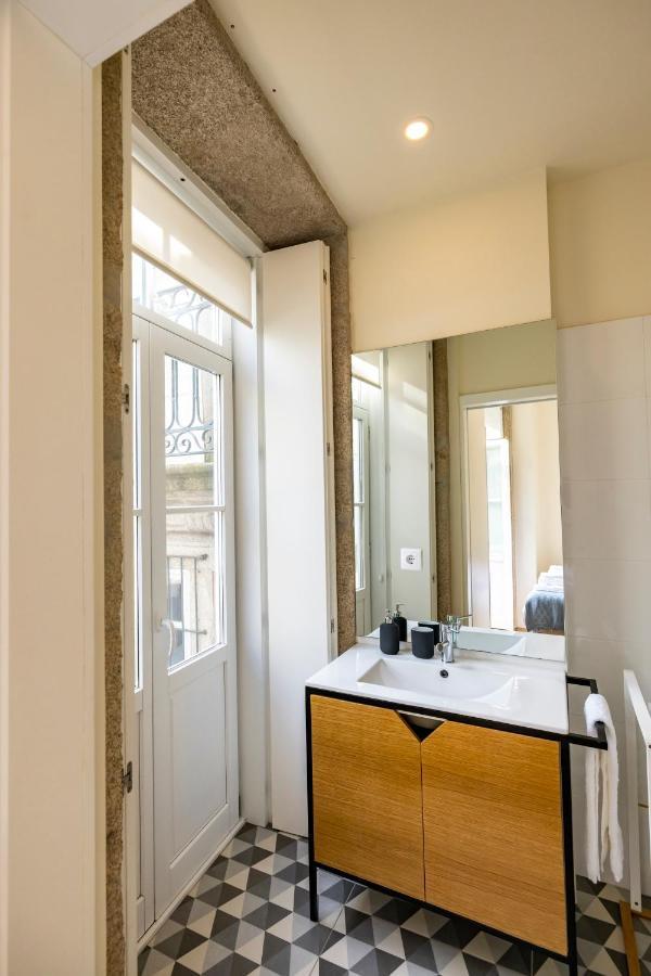 Bright Studio With Terrace OOporto Esterno foto