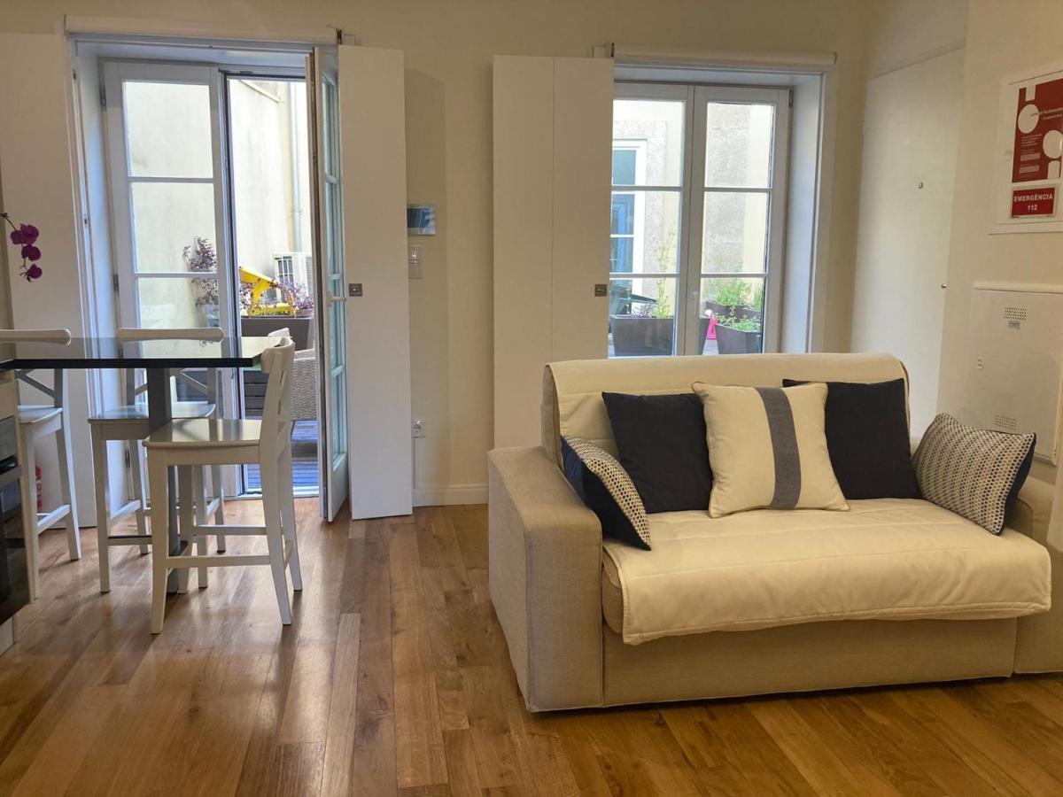 Bright Studio With Terrace OOporto Esterno foto